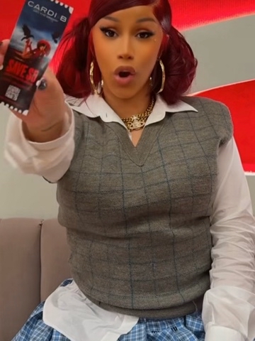 Cardi B в LOOKY. . Okkk BODEGA BADDIE w...