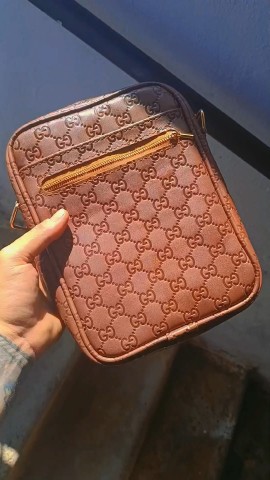 Сергей Шамрай в LOOKY. . Сумка через плечо.

...