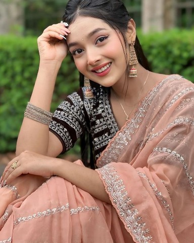 Sanjida в LOOKY. . Hi