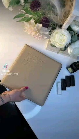 Дарина Першина в LOOKY. . Аромадегустация ESSE...