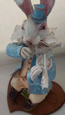 buticu_lapin_blanc в LOOKY. . 