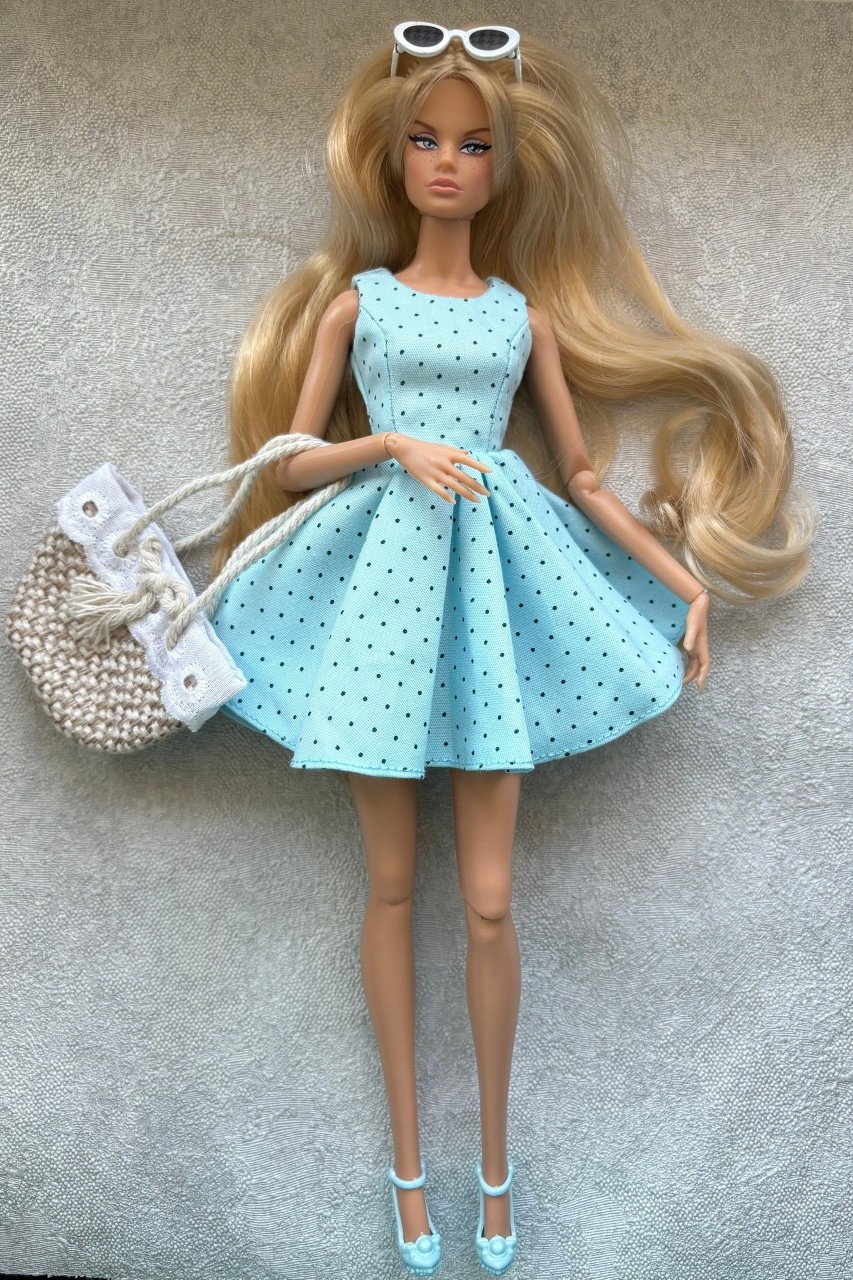 Всю жизнь играем в куклы в LOOKY — Одежда для кукол в наличии и под заказ