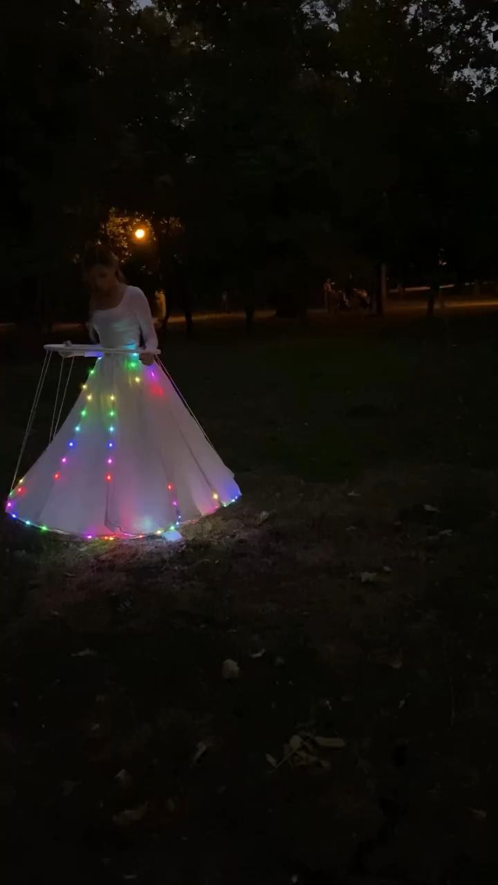 Левин Вовка в LOOKY. . Платье 👗 на выпускн...
