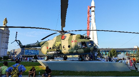 Looky_1691832049000 в LOOKY. . Вертолет в ВДНХ [#Мо...
