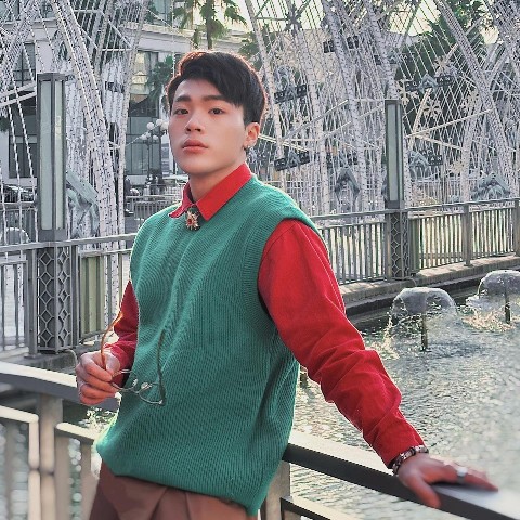 Elvis xoung в LOOKY. . Happy new year my fr...