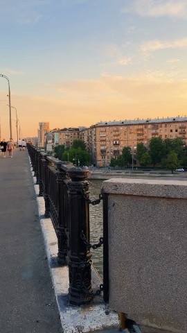 Looky_178774856576157 в LOOKY. #ВечерняяМосква,#закат,#москва,#вайб,#рекомендации,#прощайлето. Прощай лето #Вечерня...