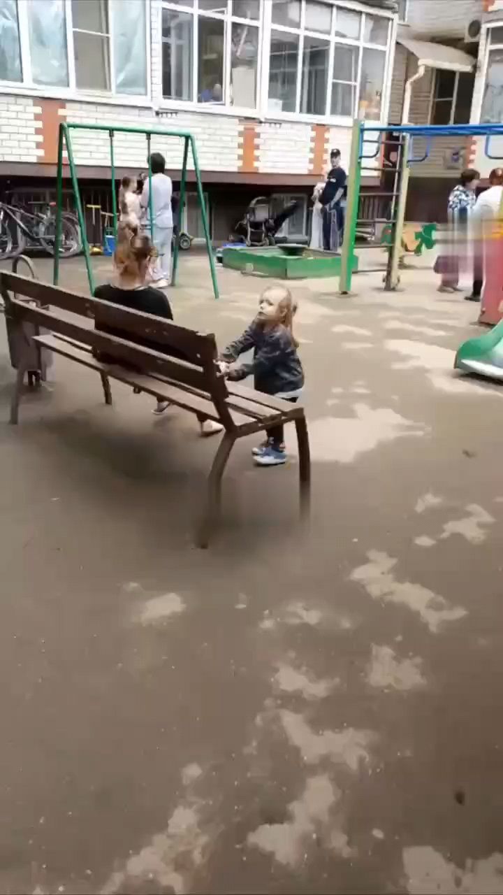 Чп новости в LOOKY. . "Пойдем домой, мам"Д...