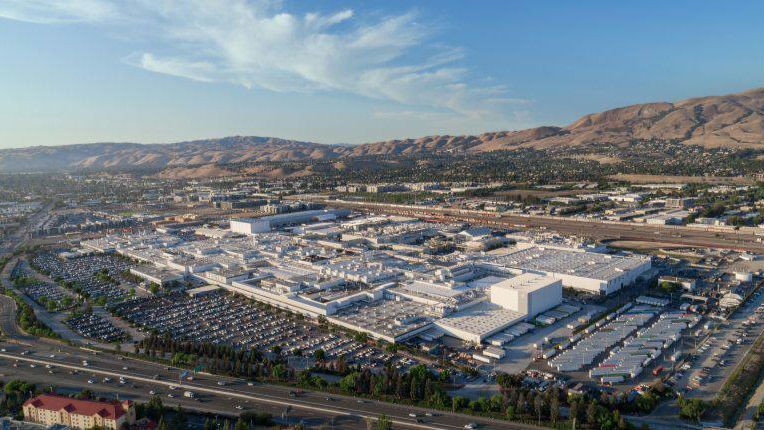 elonmusk14641 в LOOKY — Tesla is preparing to ramp up 4680 battery cell production i