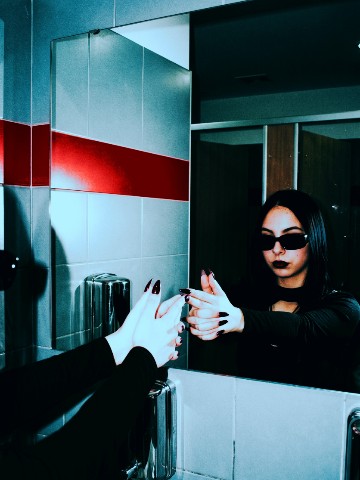 Анастасия в LOOKY. . 