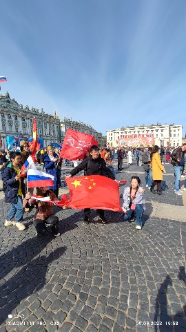 Храповицкий Сергей в LOOKY. . С днём Великой Побед...
