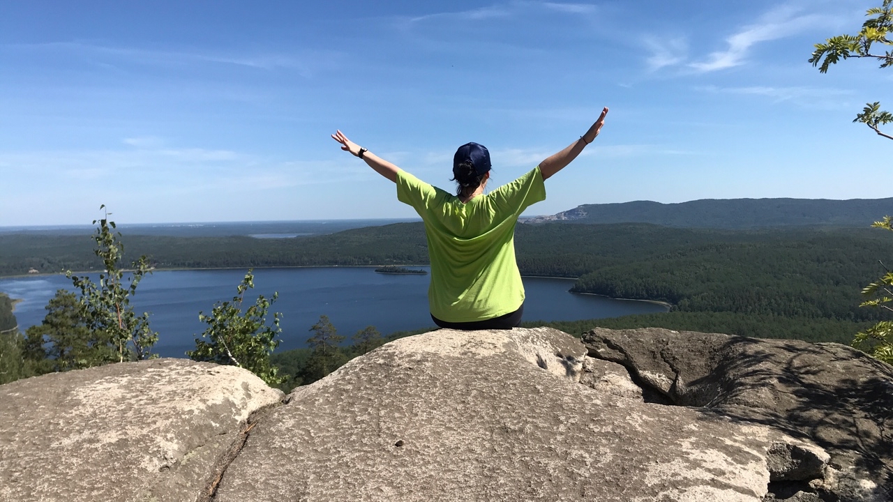 Это новая любовь ⛰😍 [#аракульскийшихан](аракульскийшихан) Кто-то ещё заметил на небе крылья?