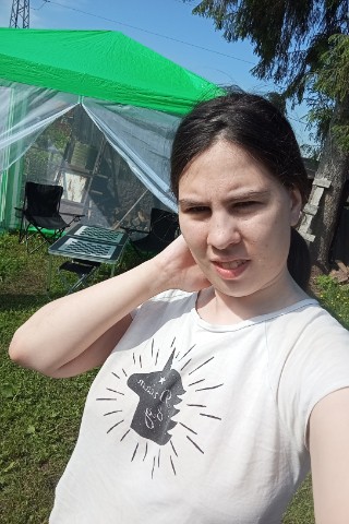 Инвалид Рико Чон в LOOKY. . На даче отдыхаю пала...