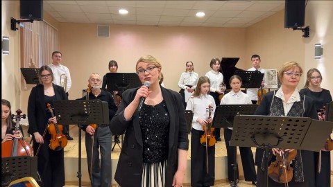 Дьяченко Пётр в LOOKY. . Концерт в честь дня ...