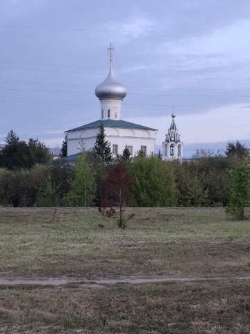happysquirrel_ в LOOKY. #вологда,#храмыроссии,#городскойпейзаж,#красивыйгород,#путешествияпороссии. По пути с работы пей...