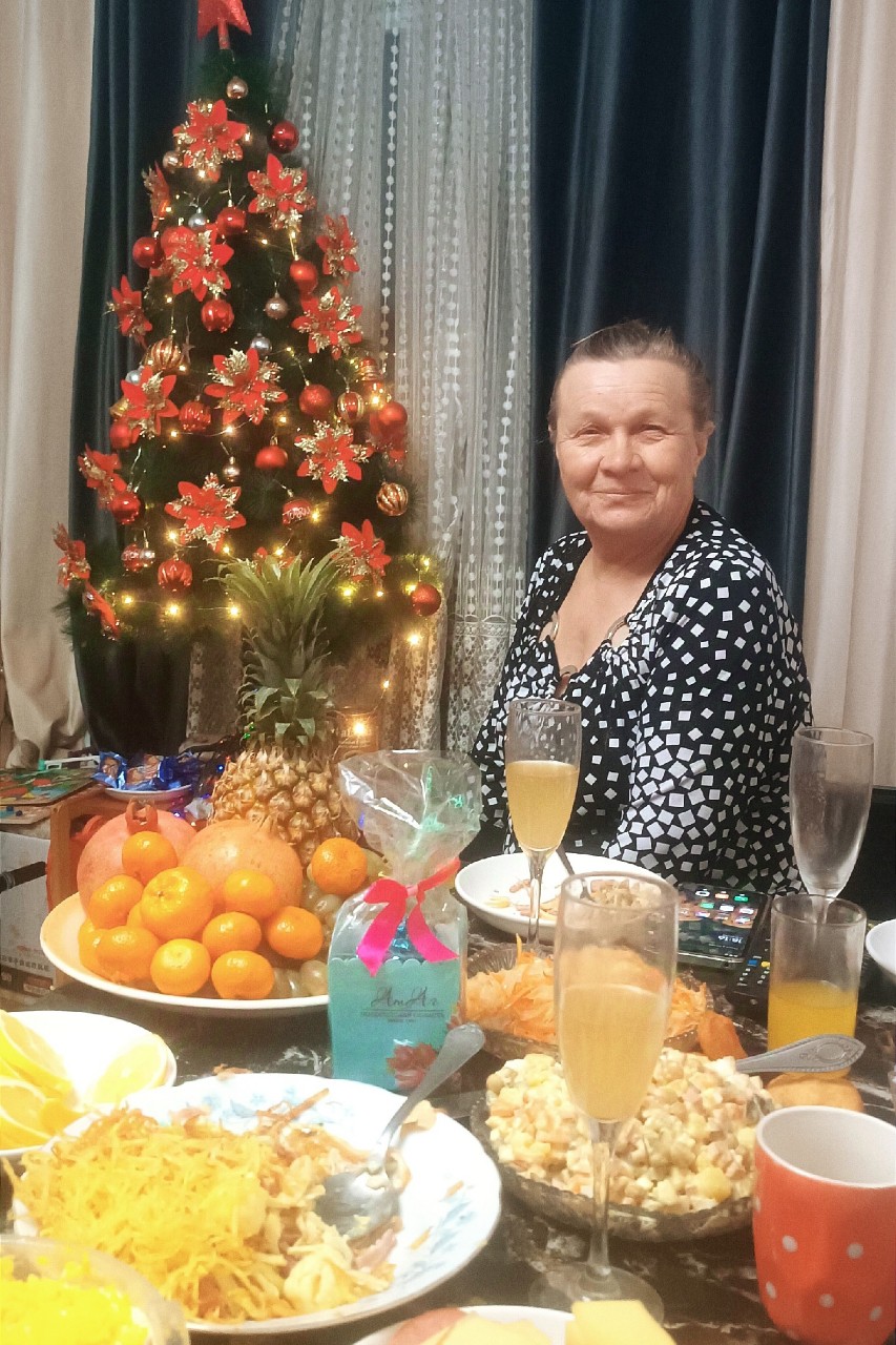 Elena Golubeva in LOOKY. . 