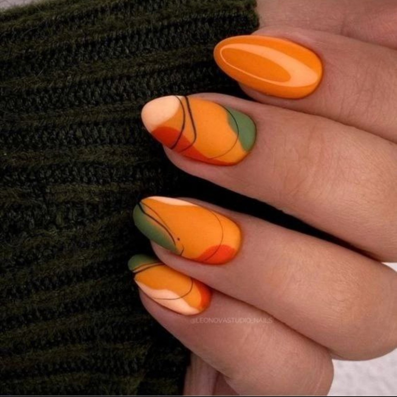 nailone.artista in LOOKY. . 