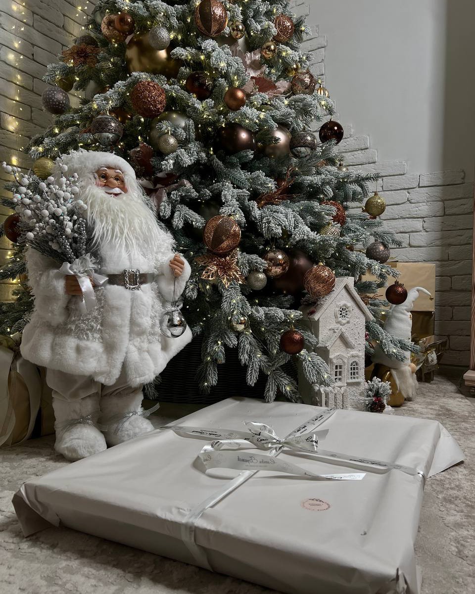 Вот и раздаются новогодние подарочки 🌲🎊✨