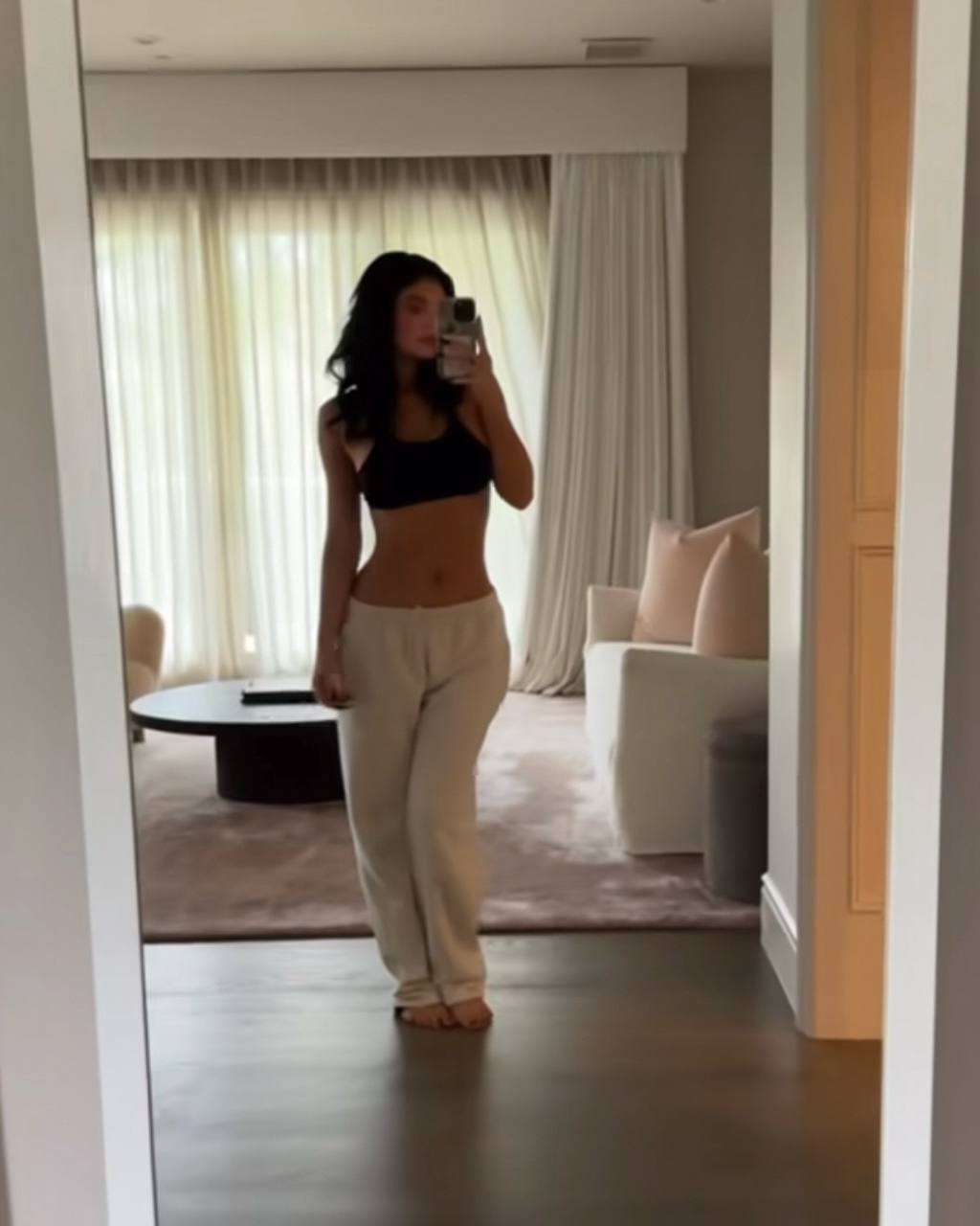 kyliejenner в LOOKY — фото 7
