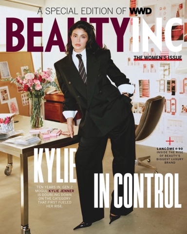 Kylie Jenner в LOOKY. . We’re doubling down ...