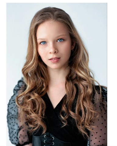 karina_suno в LOOKY. #childrenmodels,#kidsmodels,#karina_suno,#topministarmodels,#topminimodels,#юнаямодель,#маленькаямодель,#детиродители,#родителидети,#детимоделимосква,#модельныедети,#ребенокмодель,#фотомоделидети,#likekids,#детимоделимосква,#2022,#зима2022,#рекламныесъёмки
#vallynewface,#wildchildmagazine. 🤔 А вы встречали то...