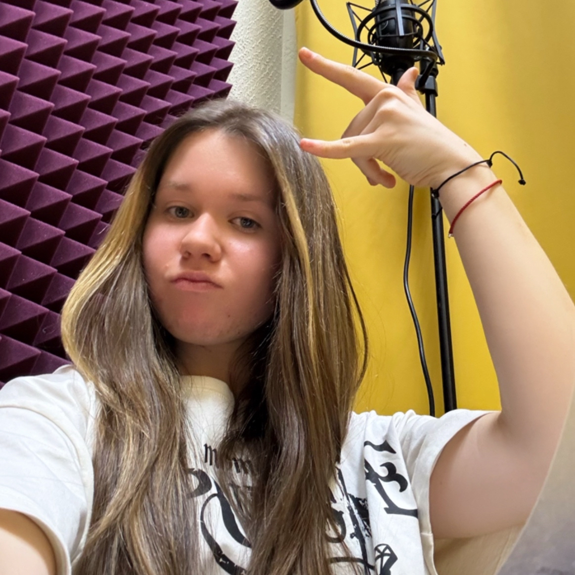 [#margaritas_me ](margaritas_me)[#backstage ](backstage)Обожаю такие моменты )) 🖤🤟
Как моя БАНДА поживает?) 💋
