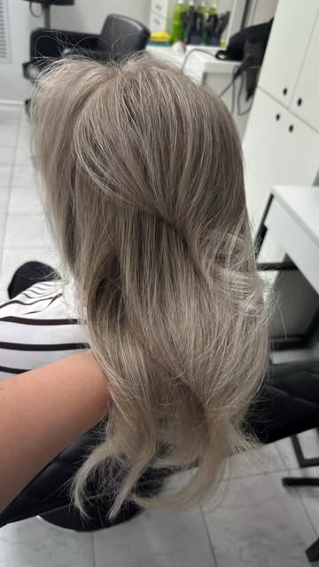 yuliatrutenko в LOOKY. #колористсамара,#окрашиваниесамара,#блондсамара,#сложноеокрашивание,#аиртачсамара,#балаяжсамара,#коррекцияцвета,#исправлениеокрашивания,#чистыйблонд,#холодныйблонд,#дорогойцвет,#многогранныйцвет,#здоровыеволосы,#блондбезжелтизны,#премиумокрашивание,#авторскаятехника. Анна вернулась спуст...