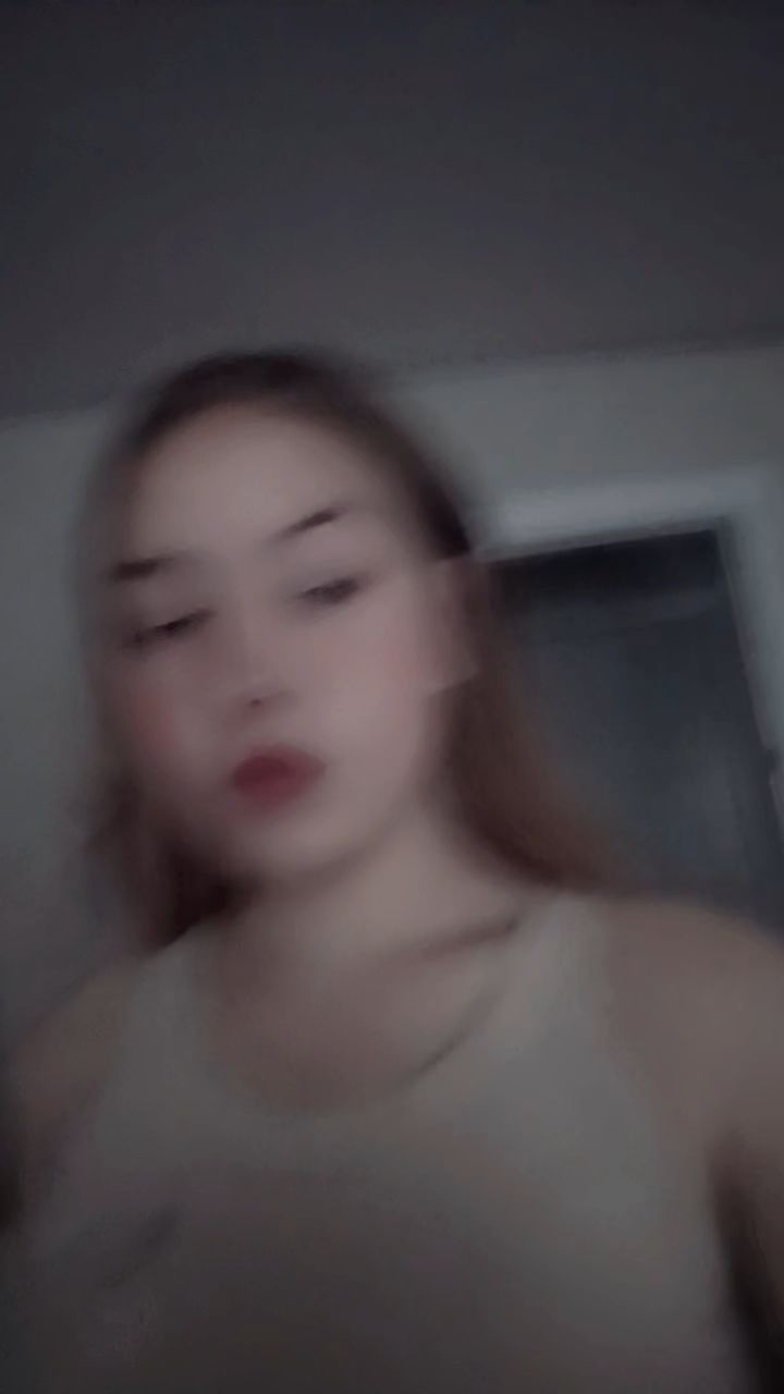 Маленькая оптимистка в LOOKY. . 