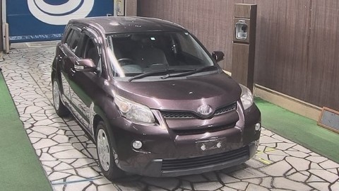siberiaavtopodbor в LOOKY. . ⚡️TOYOTA IST
2010 го...