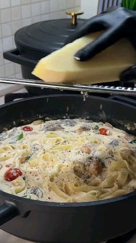 vkysno___prosto в LOOKY. #паста,#макароны,#томям,#рецепты,#вкусныерецепты,#простыерецепты,#кулинария,#чтоприготовить,#готовимвместе,#учимсяготовить,#сытныеблюда,#люблюготовить,#фудблог,#блогоеде,#еданаLOOKY,#LOOKYеда. ПАСТА ТОМ ЯМ

Ингред...