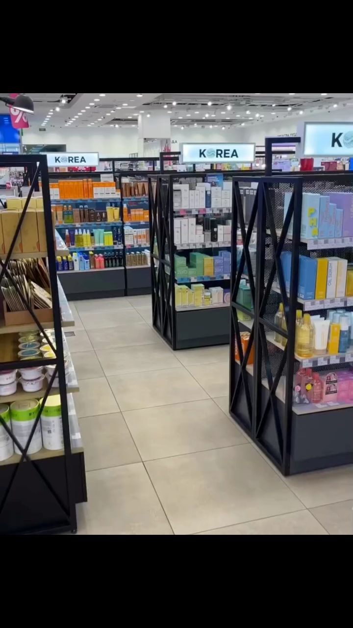  в LOOKY — Как покупать люкс косметику без понтов и переплат?

Все дума