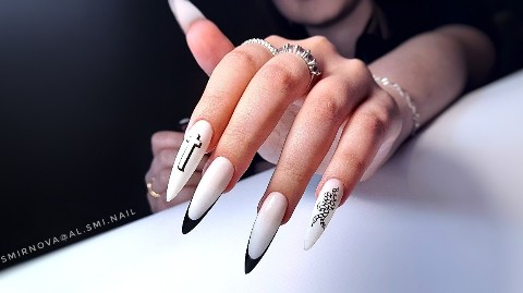 bulka.plushka в LOOKY. #ноготки,#nailдизайн,#ногтидзержинск,#маникюрдзержинск,#маникюр,#manikyr,#дизайнногтей,#nailart,#ногтидзержинск,#матовыйманикюр,#росписьногтей,#идеиноготков,#nails,#маникюрчик,#маникюркаждыйдень,#короткиеноготки,#nail,#милыйманикюр,#красивыйманикюр. С любовью, Alena Smi...