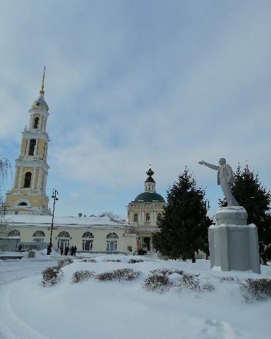 XitrayaBelka в LOOKY. #коломна,#ленин,#отдыхвроссии,#туризм,#ленин,#церковь,#осталосьотссср,#архитектура,#памятник,#history,#arhitecture,#urban,#trip,#russiantrip,#cartravel,#ussr,#monument. #коломна #ленин [#пу...