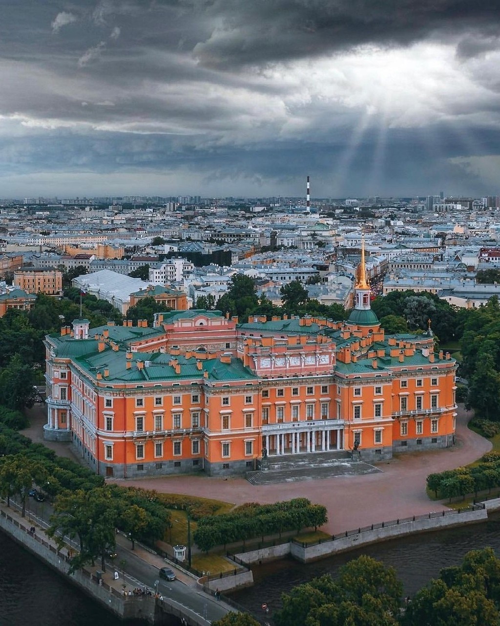 Piter_life в LOOKY — Михайловский или Инженерный замок — крупнейший памятник архи
