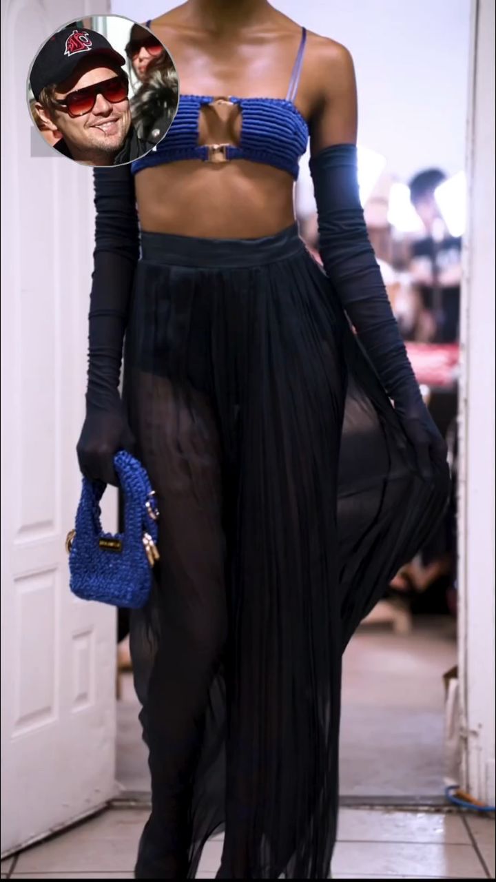 Looky_1710084045568 в LOOKY. #musicfashion,#fashion_style,#fashion_model,#fashionmodel,#fashionmodels,#musicfashiontv,#stylefashionistagirls,#athleticfashion. Тренды От Звёзд#Стил...