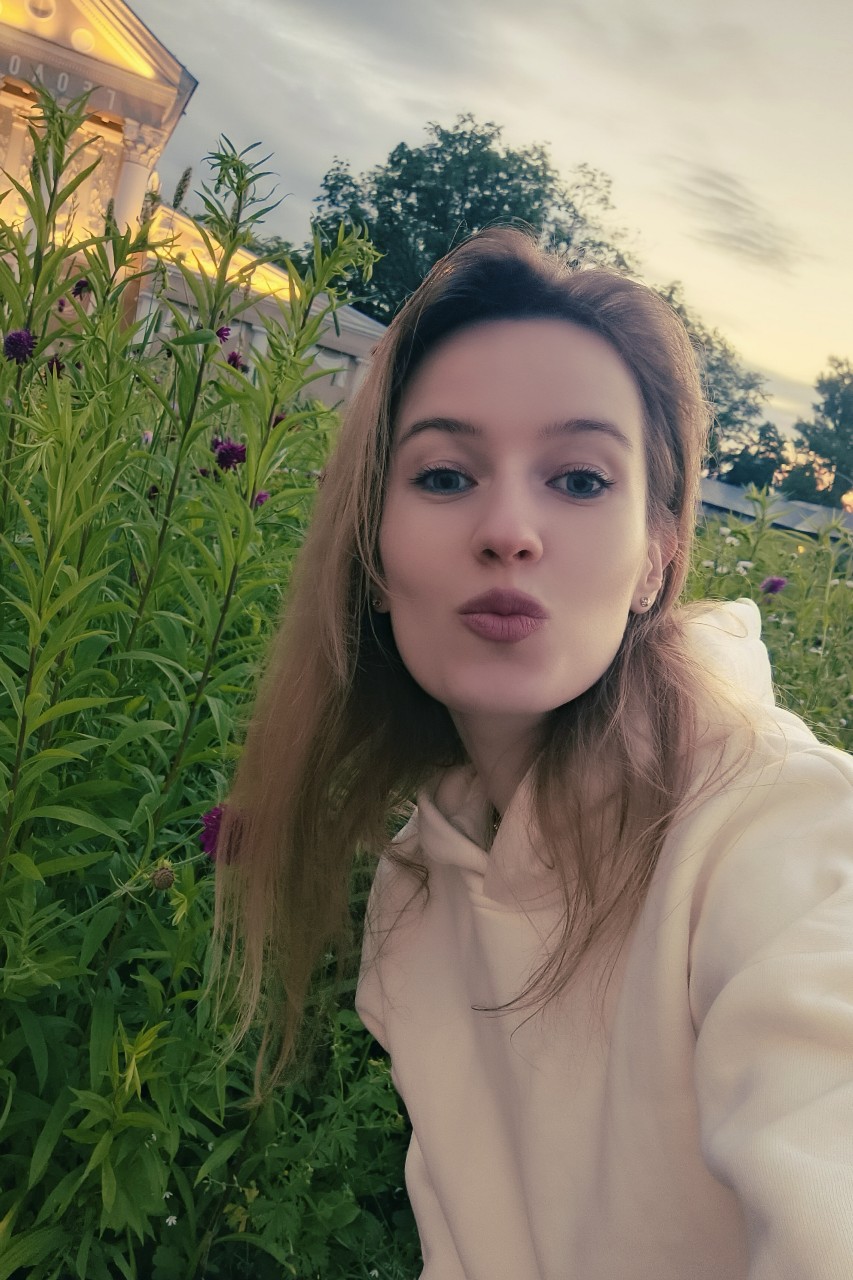 Alena_pa в LOOKY — Со временем понимаешь ,что неважно какая погода на улице.☔
Г