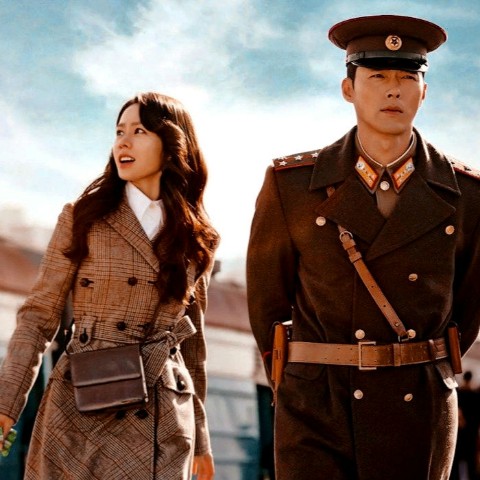 okoreya в LOOKY. . 🌥️ «Падение с неба»...