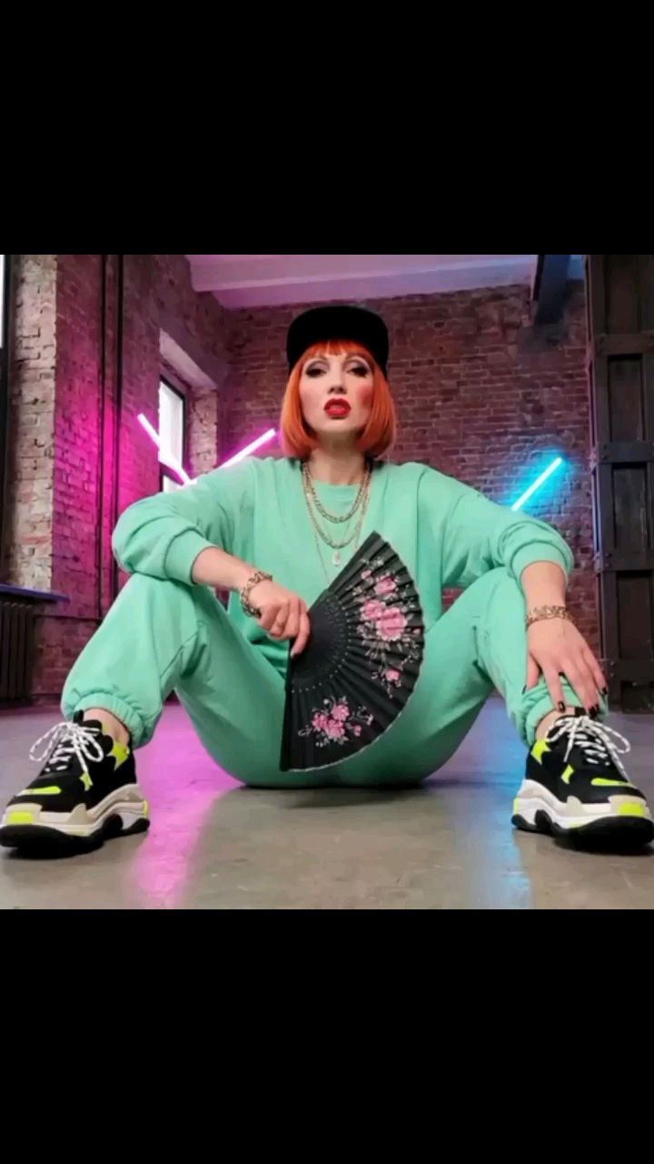 if_ka в LOOKY. #ЯНеТвояМами,#НовыйТрек,#RNB,#Соул,#ЧестнаяМузыка,#Премьера. Привет, друзья! 👋 
...