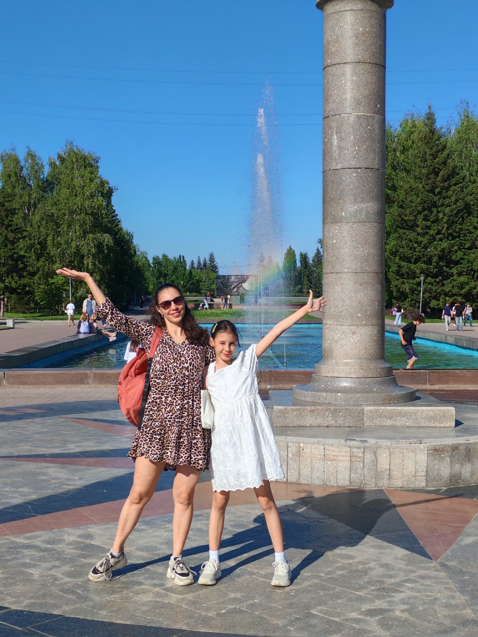 Vikilife в LOOKY. . Ииии..... Снова здра...