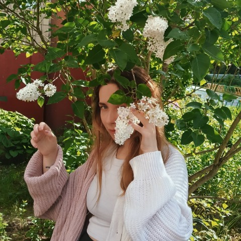 IRINA. P. ART в LOOKY. #сирень,#лето2026,#цветы,#вдохновениеприродой,#запахлета,#красотавокруг,#летнеенастроение,#summervibes,#flowers,#naturephotography. 🌸 Сирень — вдохнове...