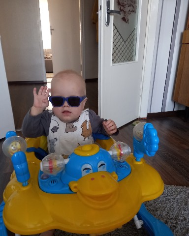 gusevaangelina83 в LOOKY. . Мой иаленький бос