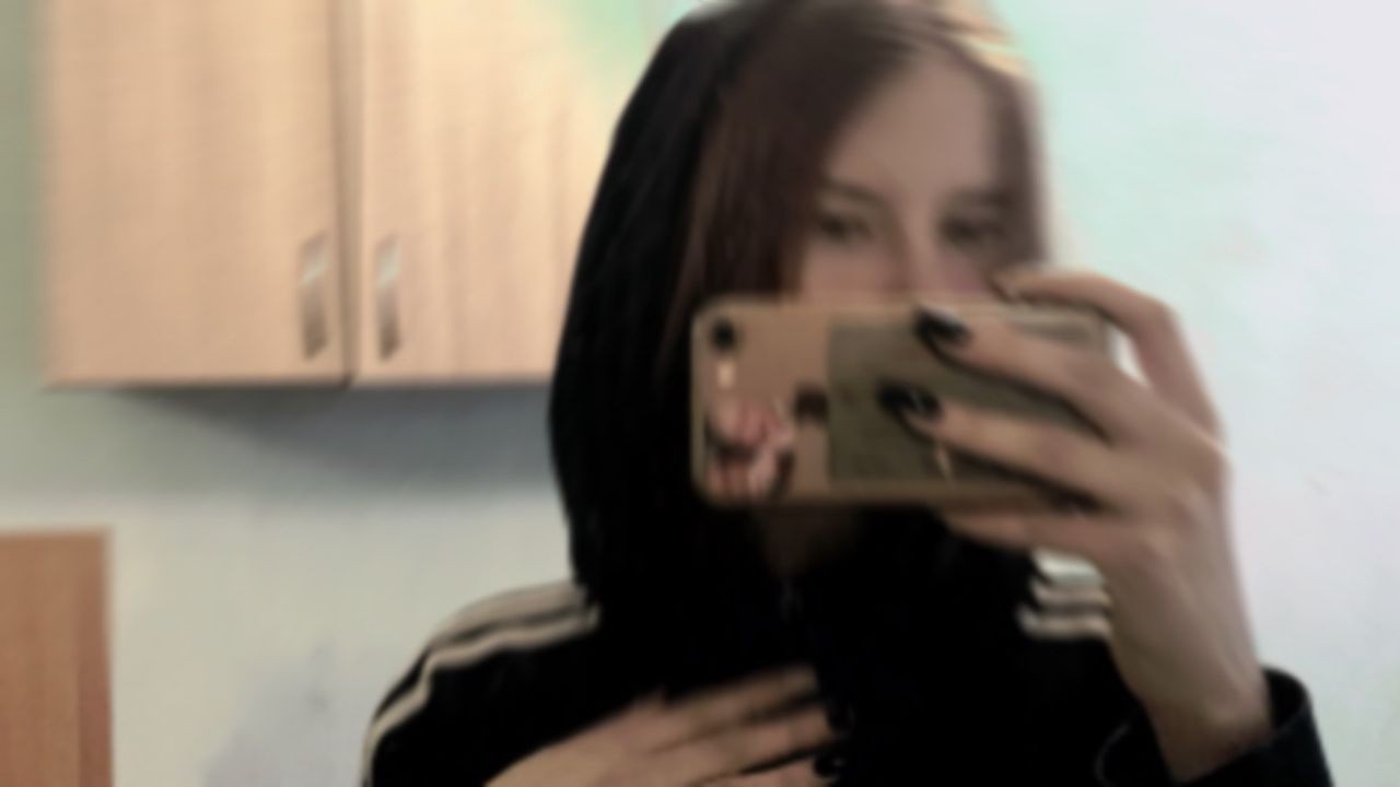 Лиззи Тойзер в LOOKY — 🩶❤️