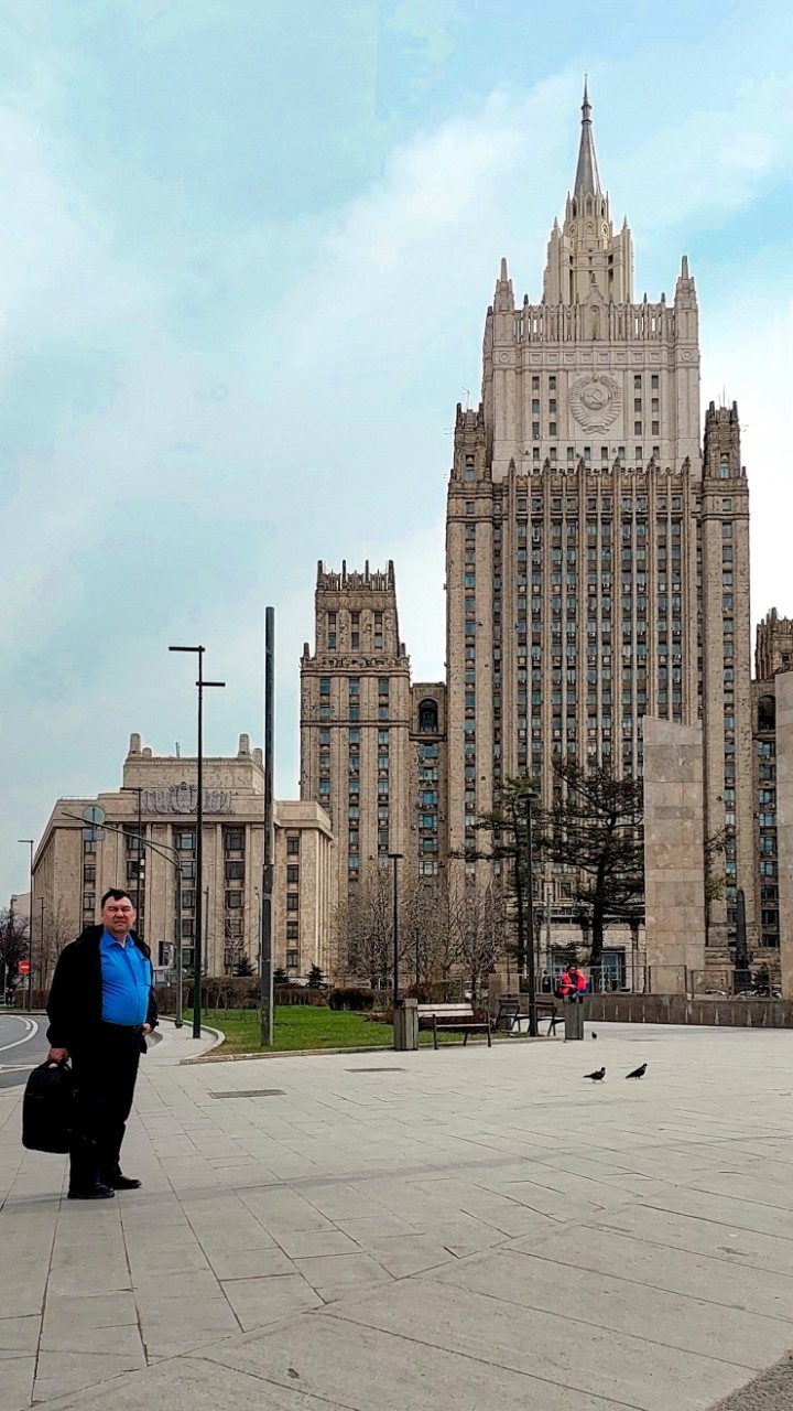 rrmarat в LOOKY — [#уличнаяфотография](уличнаяфотография) [#уличноефото](уличн