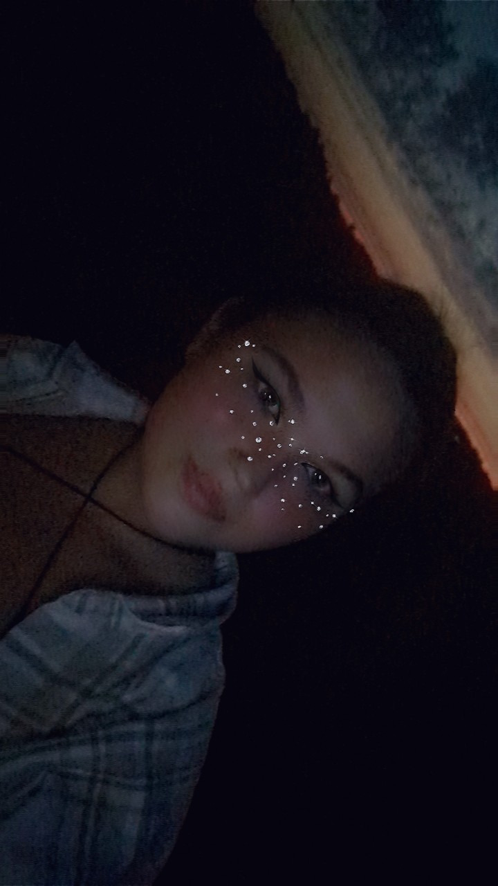 Looky_178761665490632