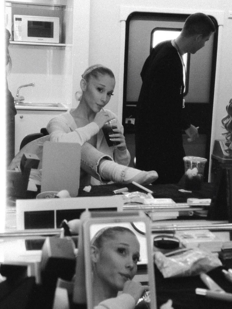 Ariana Grande в LOOKY — фото 3