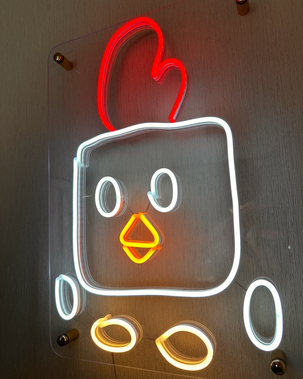 Neon Master в LOOKY — фото 3
