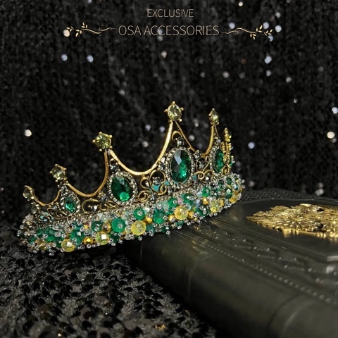 osa_vl в LOOKY. #osa,#accessories,#tiara,#newyear. Наша первая столична...