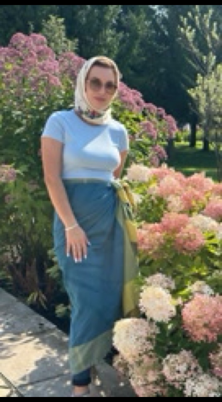Anna в LOOKY — #! #LOOKY_нейронка