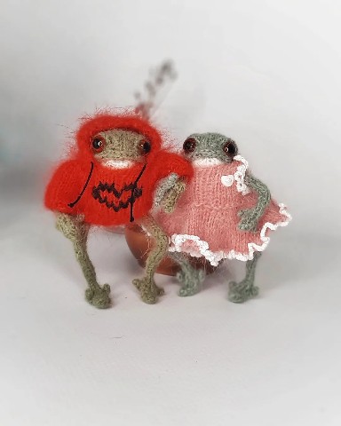 amigurushki_lv в LOOKY. . Новенькие 🐸💕🐸
📍у...