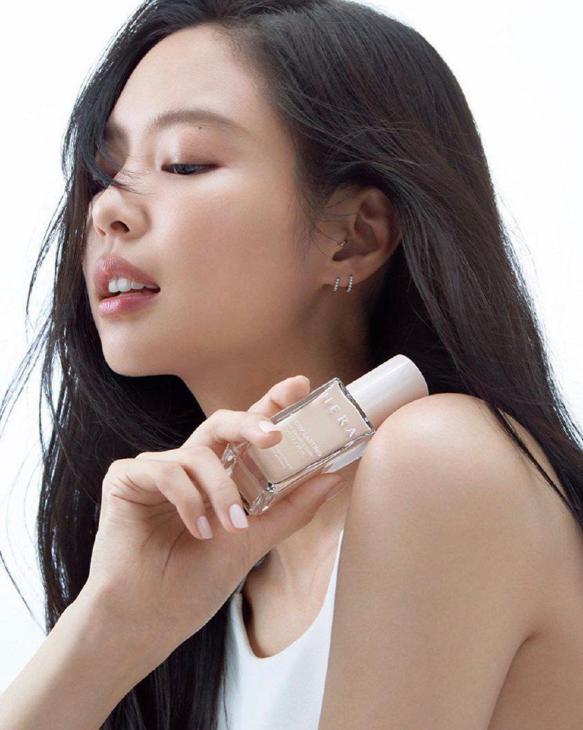 Ruby jennie in LOOKY. . Дженни × Hera Beauty...