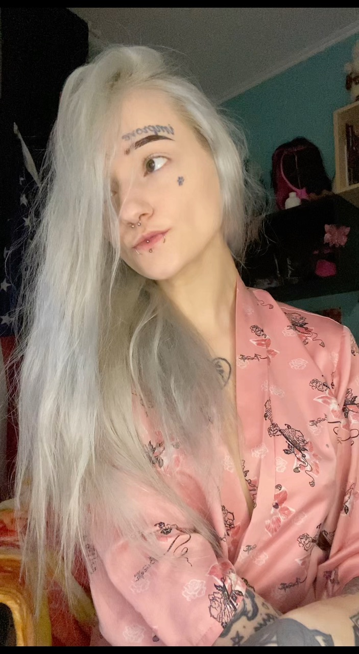 snezha_ahegao в LOOKY. . Meow ^^ [#fyp ](fyp)...